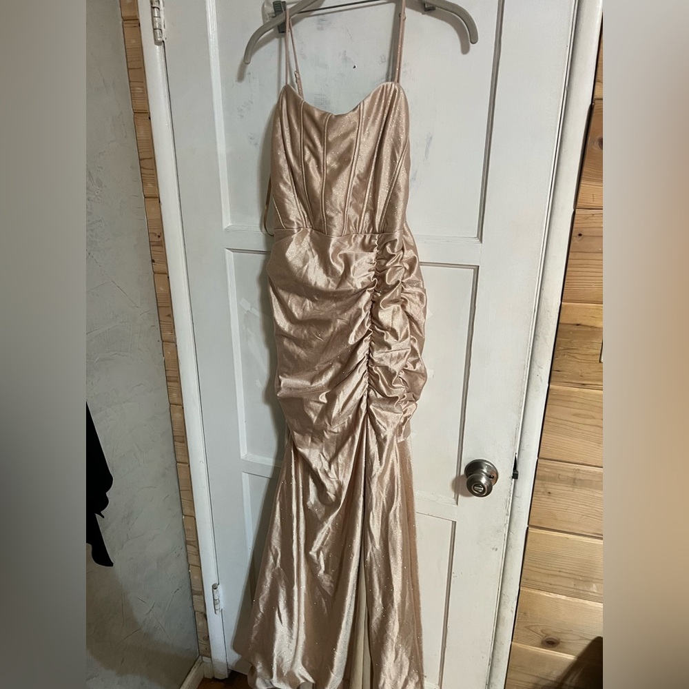 Champagne sparkly gown - Picture 3 of 7